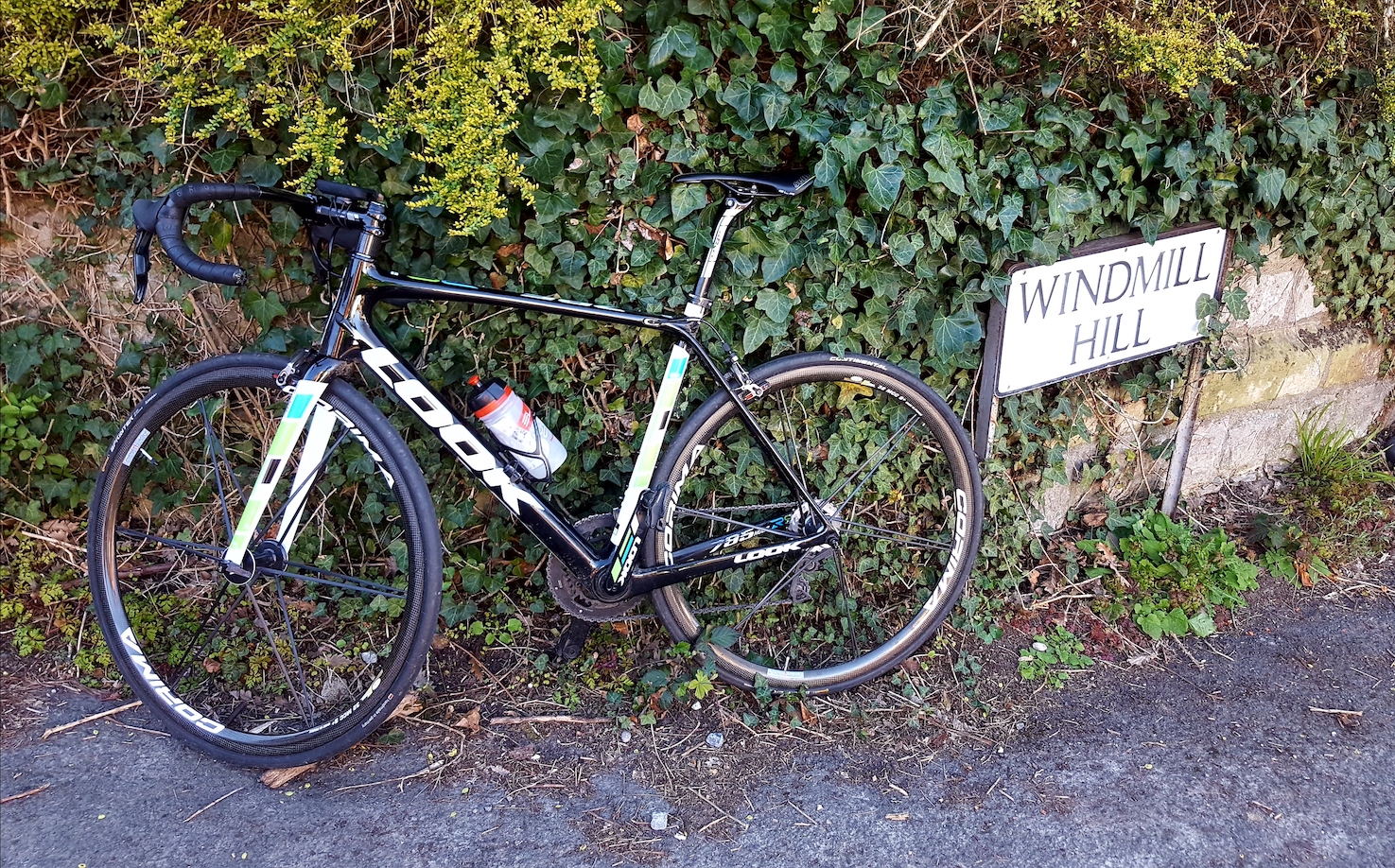 Photo of bike on windmill hill